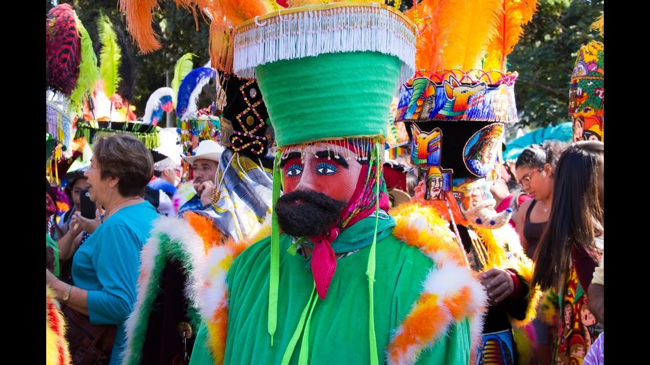 Exploring The Best Chinelos: A Colorful Mexican Tradition