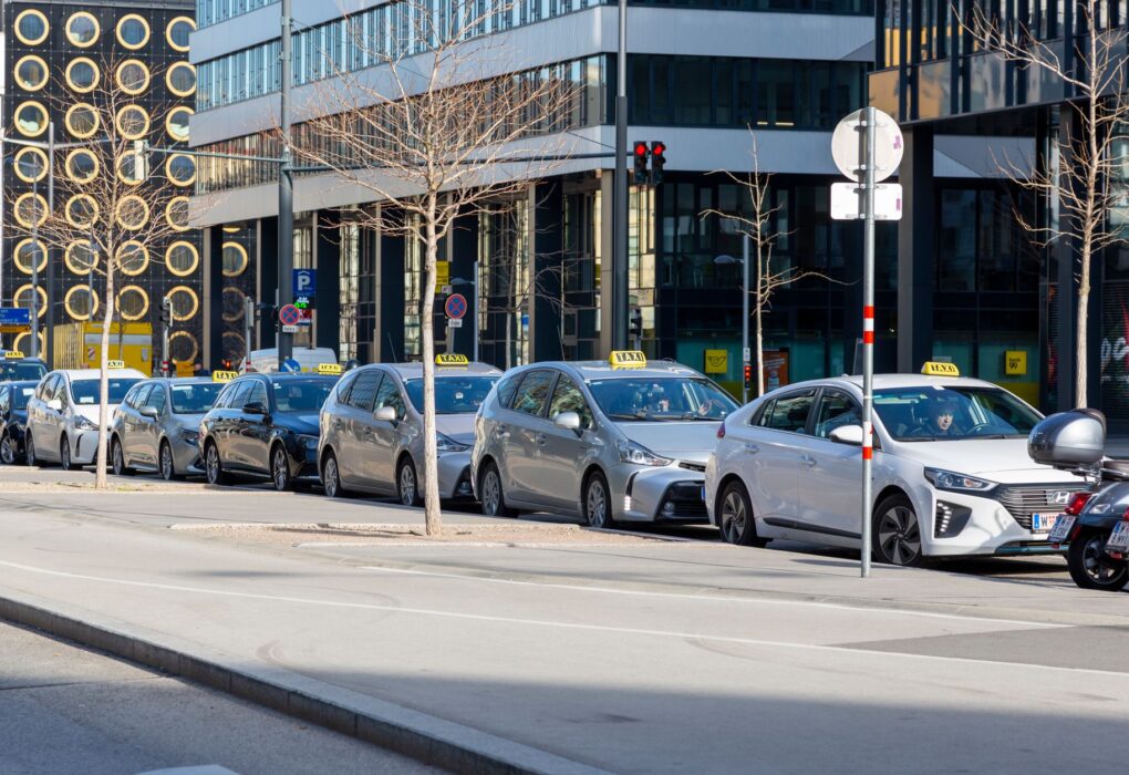 electric taxi service