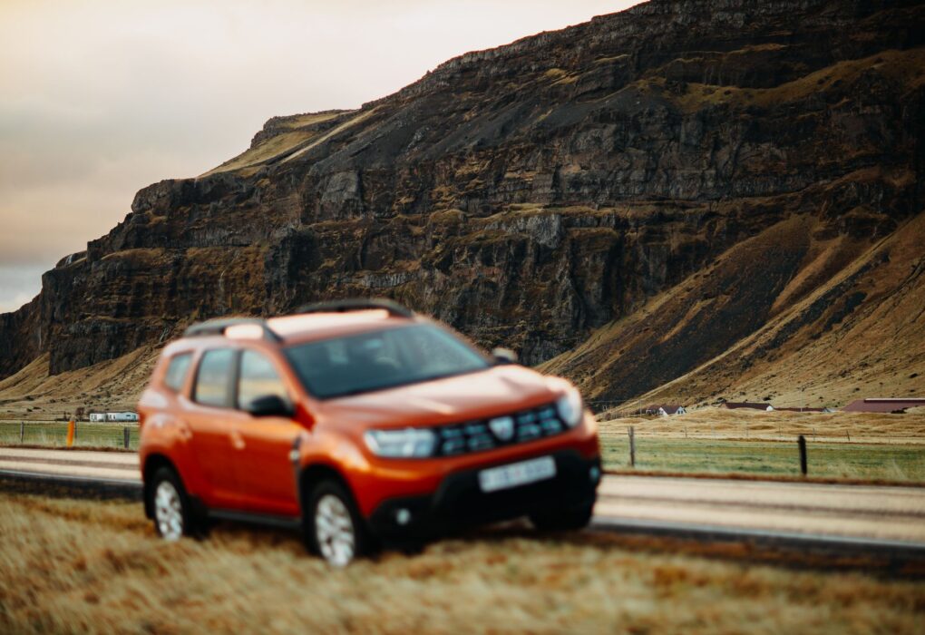 Renault Duster Hybrid features