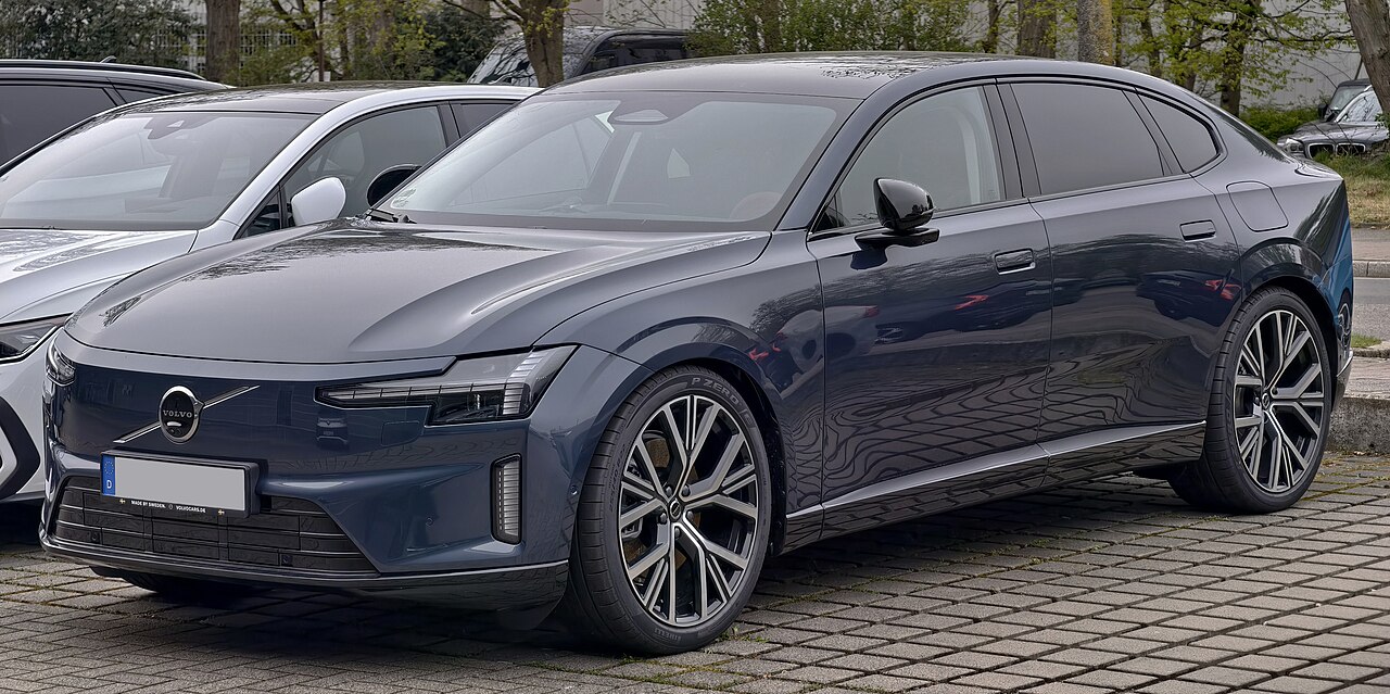 Volvo ES90 launch
